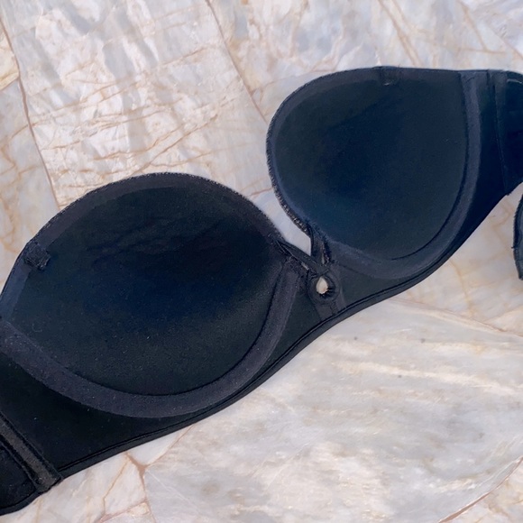 Black Victoria Secret Strapless Bombshell Miraculous Satin Push-up Bra Mesh - Picture 8 of 9